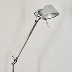 Artemide TOLOMEO Stehleuchte Aluminium, Chrom, 1-flammig 19 Artemide TOLOMEO Stehleuchte Aluminium, Chrom, 1-flammig -LEDVANCE Verkäufe artemide tolomeo stehleuchte a013900 a014900 0 7